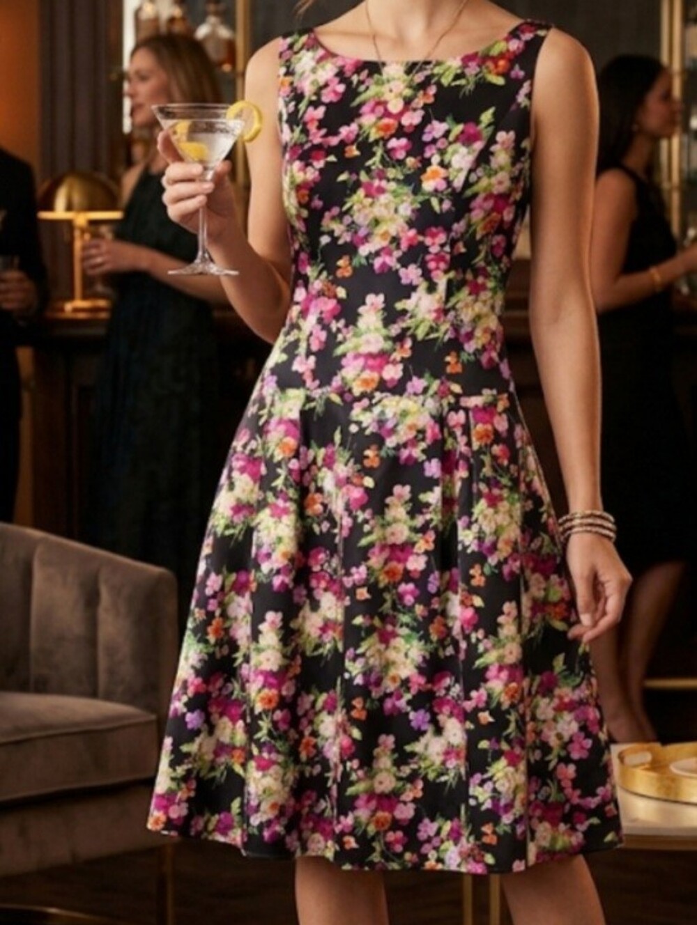 Talbots Black Floral Drop Waist Sleeveless Event Dress Size 6 Knee Length